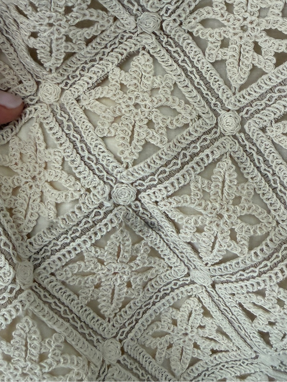 Tuckernuck Tan Diamond Lace Mini Calliope Dress Size Medium New with Tags
$198 - Picture 15 of 15